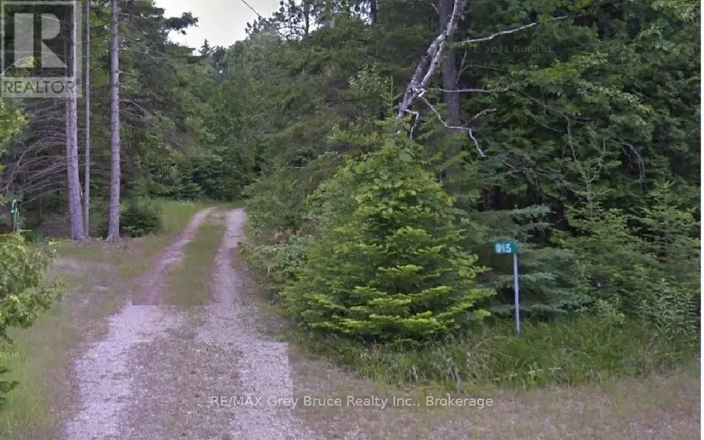 915 Third Avenue N, South Bruce Peninsula